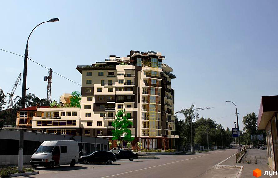 Зображення Житлового комплексу Квітневий Преміум. Багатоповерхова будівля з балконами та великими вікнами, поруч дорога та припарковані автомобілі.