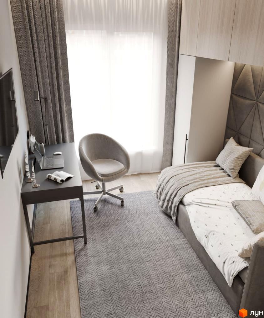 Дизайн спальні в житловому комплексі КМ VIVA-CHERNIVTSI. Сірі штори, зручне крісло, письмовий стіл з ноутбуком та ліжко з пледом.