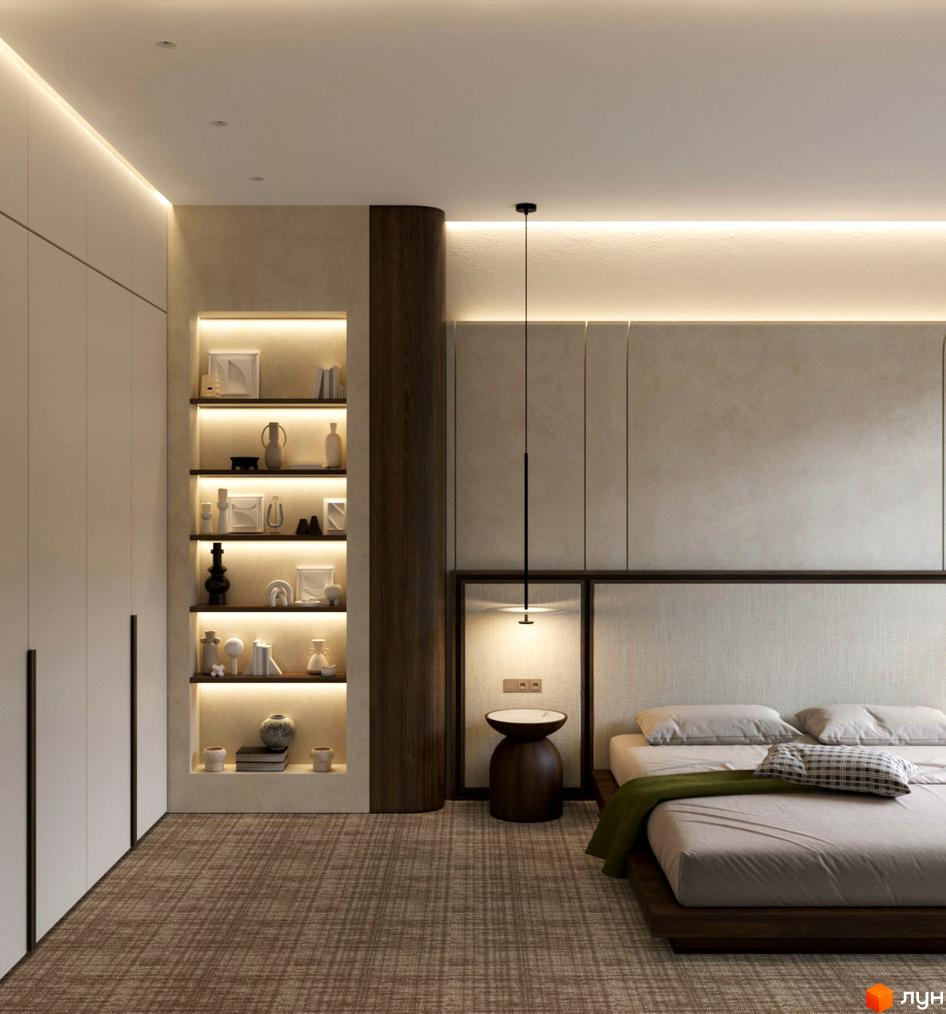 Інтер'єр спальні в житловому комплексі GRONO Family Residence з ліжком, приліжковими тумбами та полицями з декором. Дизайн кімнати виконаний в спокійних тонах.