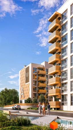 Житловий комплекс AUROOM DISTRICT має світлі багатоповерхові будинки з балконами, оздобленими дерев'яними панелями. Територія включає водні об'єкти, зелені насадження та пішохідні зони.